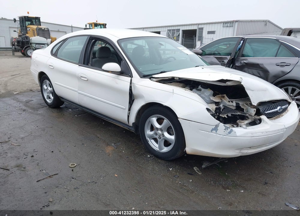 2003 FORD TAURUS SES VIN: 1FAFP55213G227020