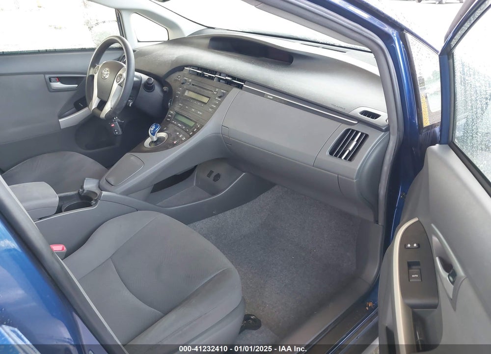 2011 TOYOTA PRIUS TWO VIN: JTDKN3DU4B0312754