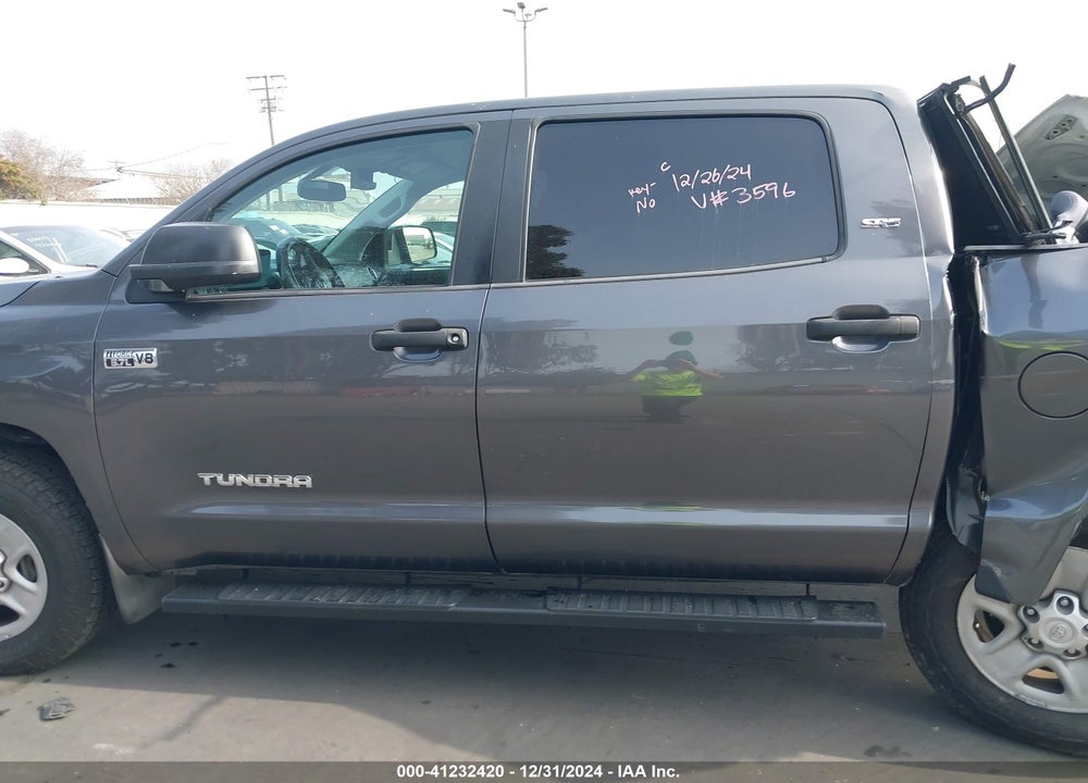 2016 TOYOTA TUNDRA SR5 5.7L V8 VIN: 5TFEY5F12GX203596