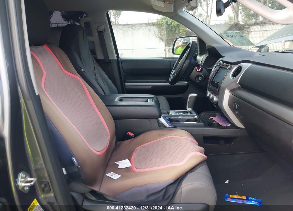 2016 TOYOTA TUNDRA SR5 5.7L V8 VIN: 5TFEY5F12GX203596
