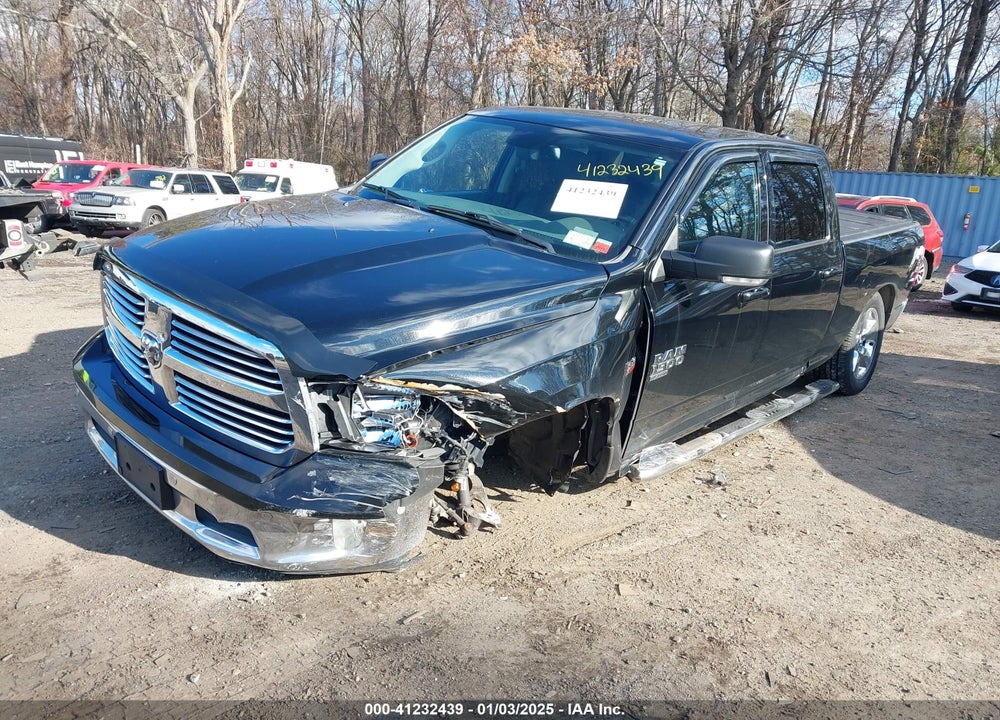 2019 RAM 1500 CLASSIC VIN: 1C6RR7TT1KS713242
