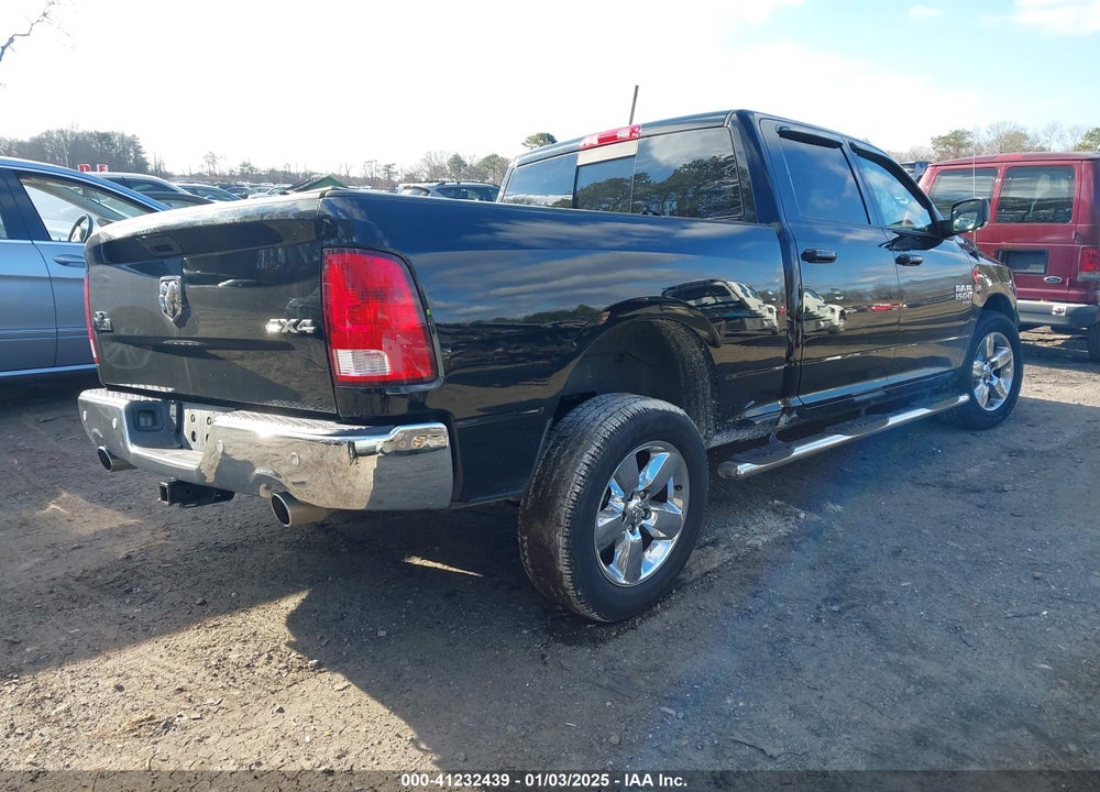 2019 RAM 1500 CLASSIC VIN: 1C6RR7TT1KS713242