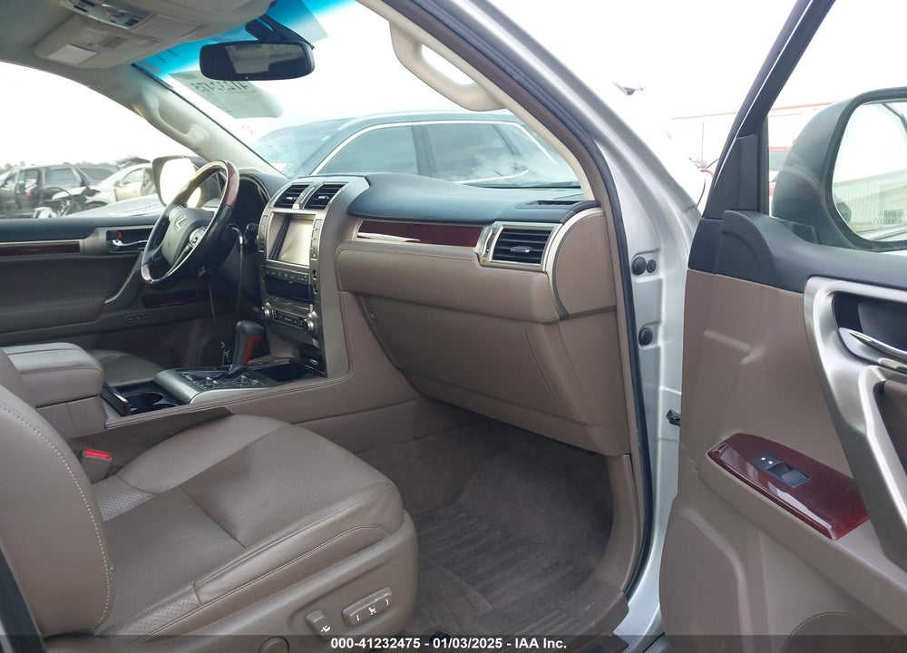 2016 LEXUS GX 460 LUXURY VIN: JTJJM7FX5G5135894