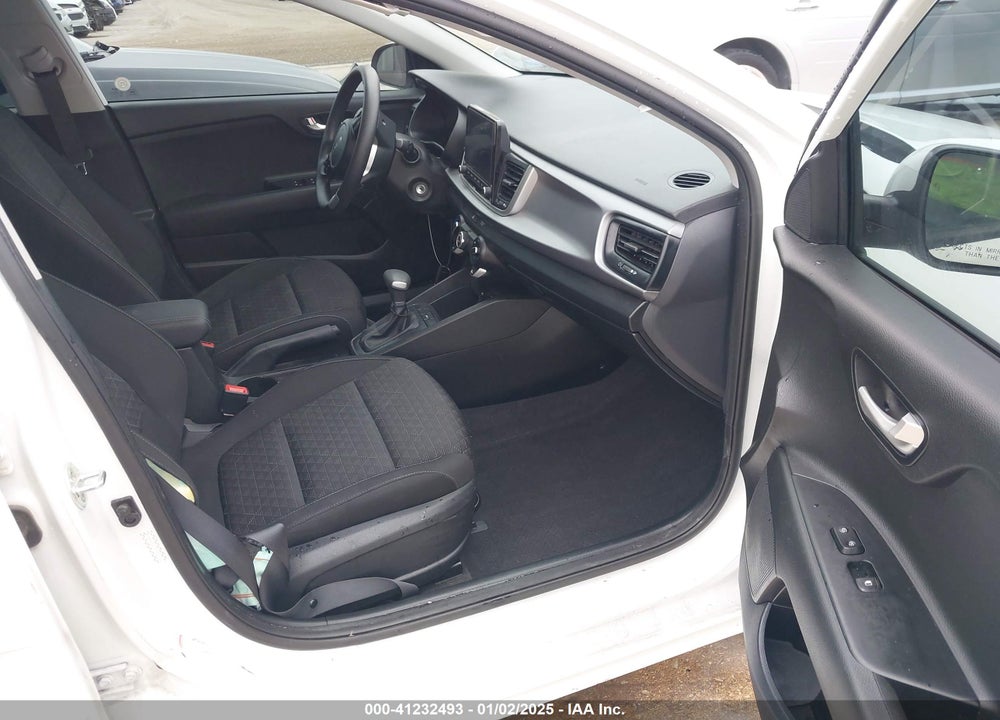 2023 KIA RIO VIN: 3KPA24AD1PE524184