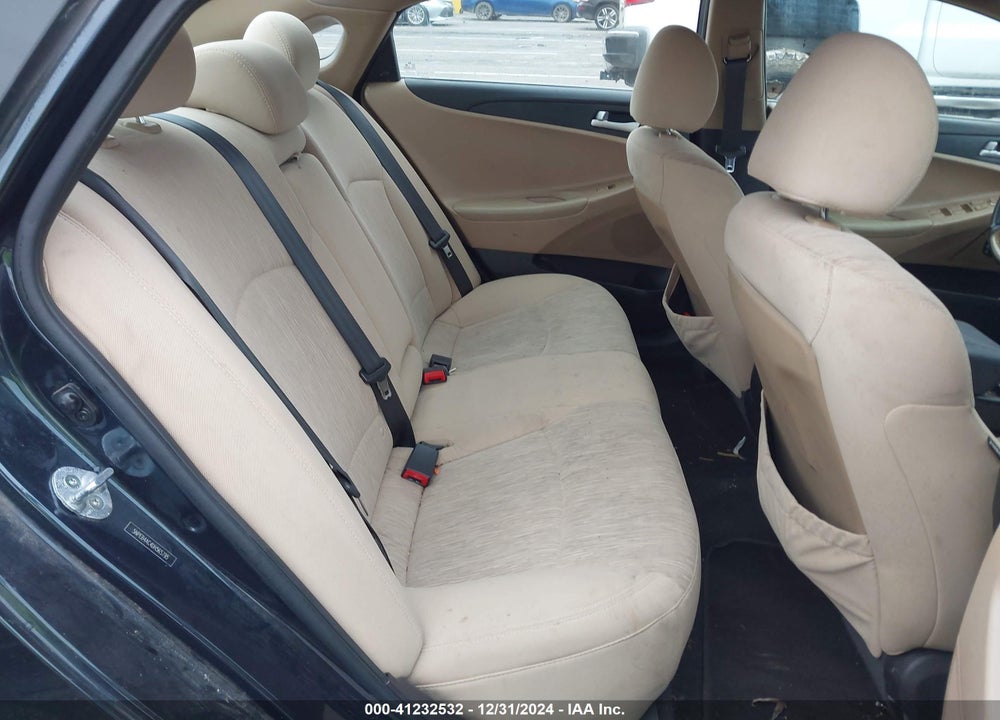 2013 HYUNDAI SONATA VIN: 5NPEB4AC4DH565795
