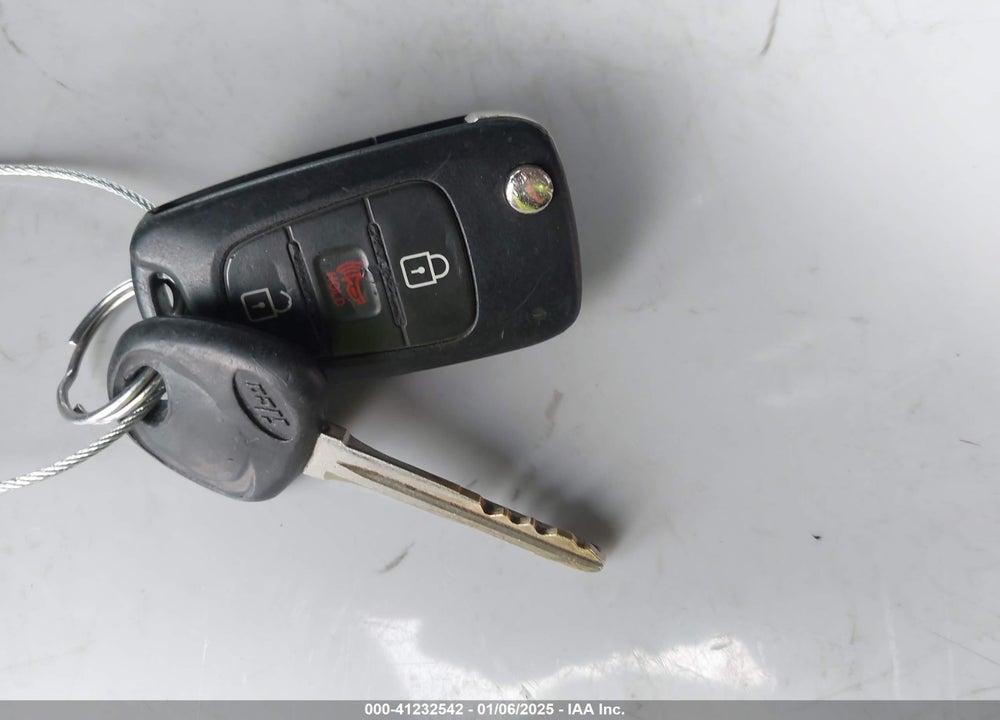 2012 KIA SOUL VIN: KNDJT2A64C7415649