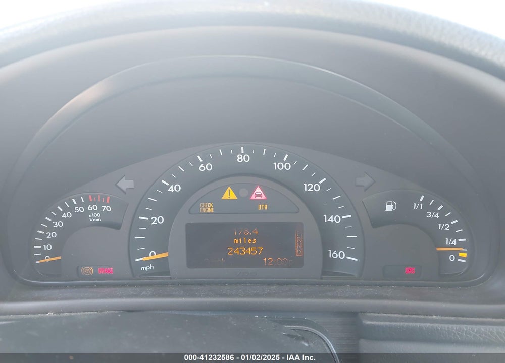 2001 MERCEDES-BENZ C 320 VIN: WDBRF64J01F093126