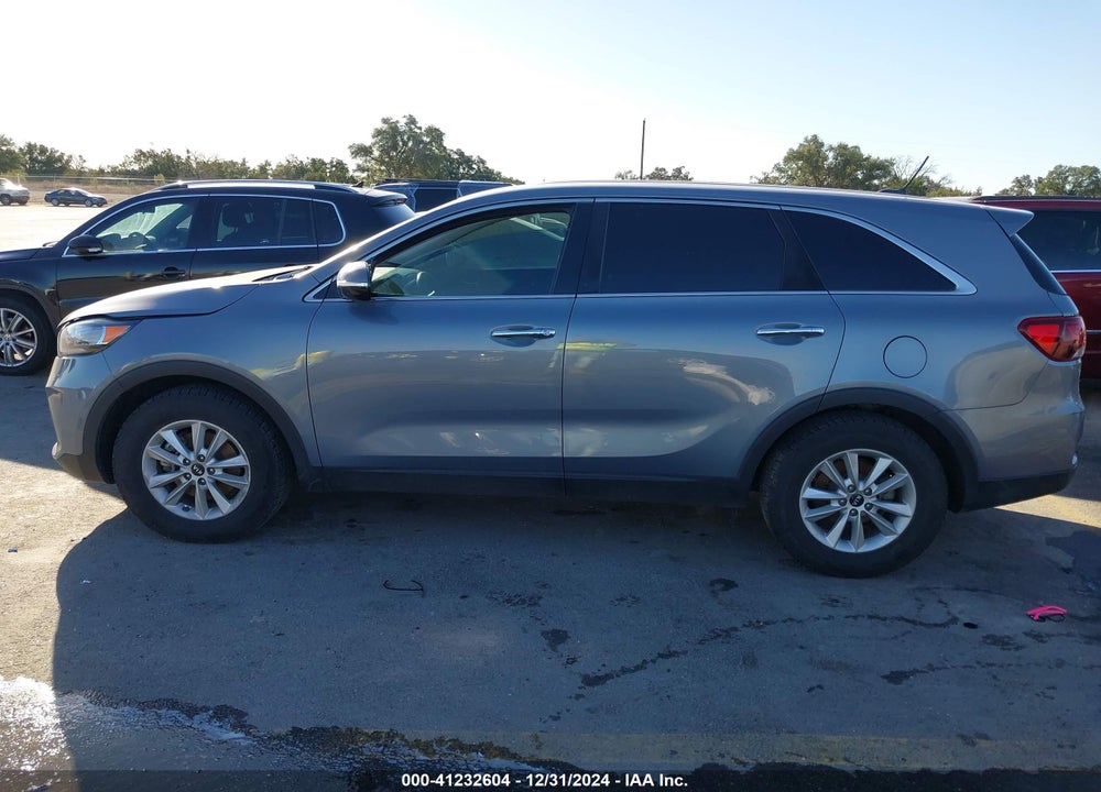 2019 KIA SORENTO 2.4L L VIN: 5XYPG4A34KG596835