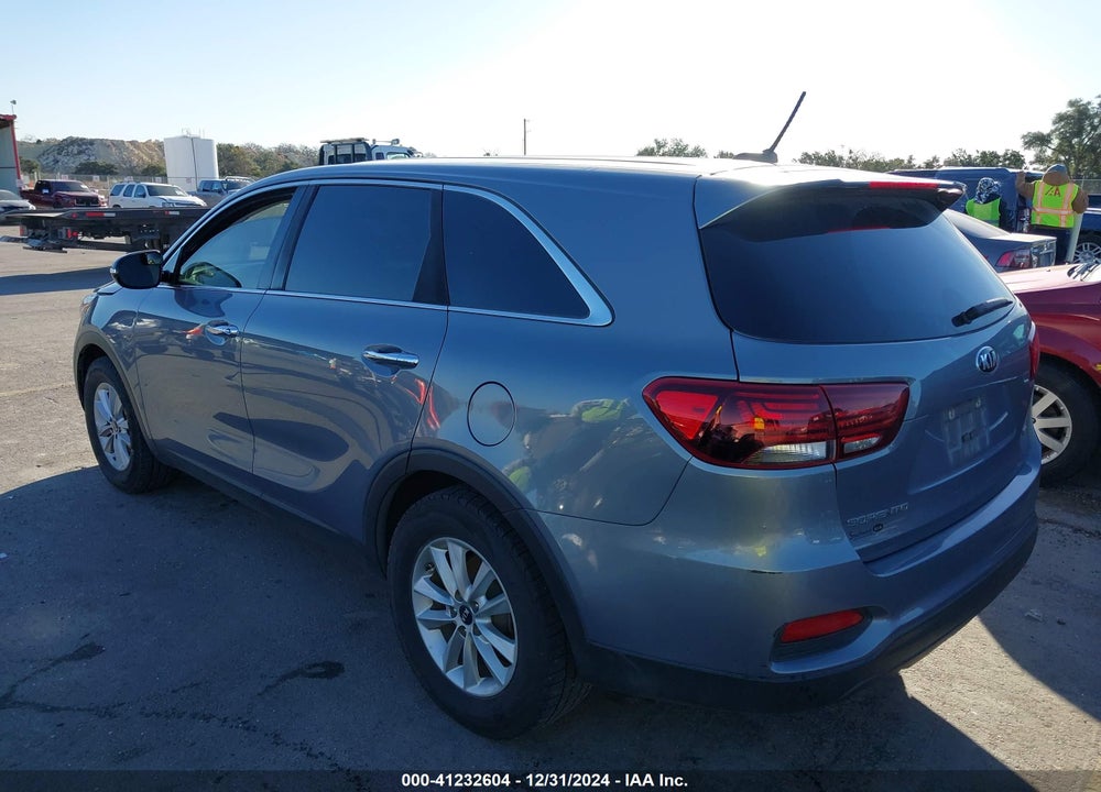 2019 KIA SORENTO 2.4L L VIN: 5XYPG4A34KG596835