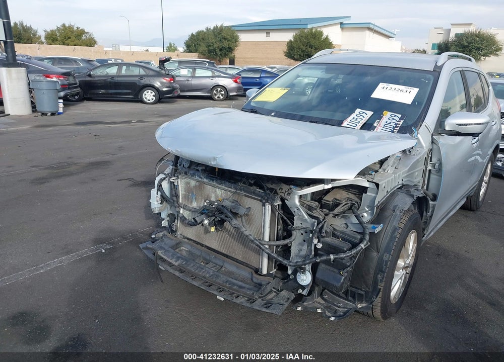 2017 NISSAN ROGUE SV VIN: JN8AT2MT4HW405917