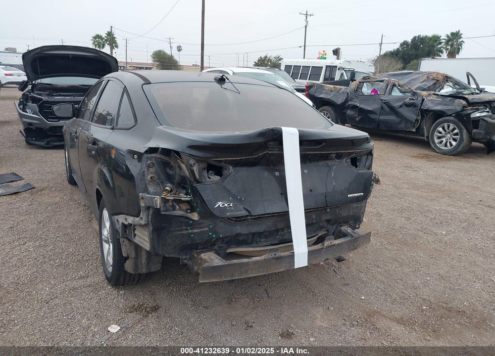 2014 FORD FOCUS VIN: 1FADP3E25EL155759