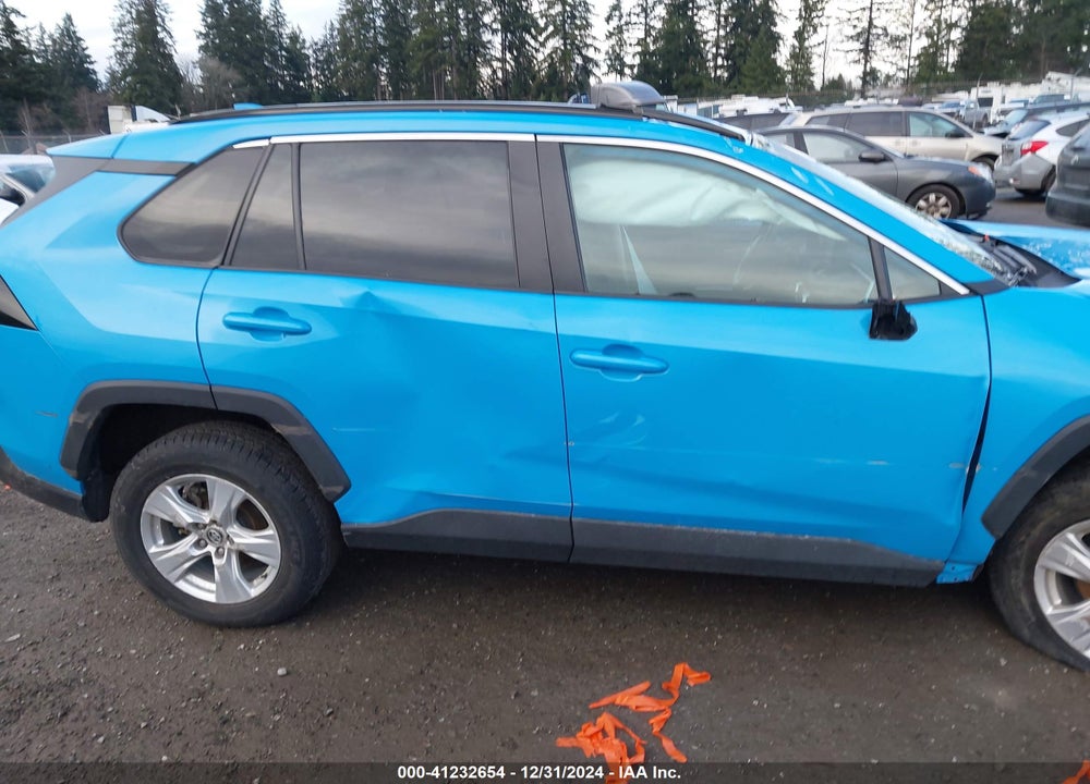 2021 TOYOTA RAV4 XLE VIN: 2T3P1RFV6MW161960
