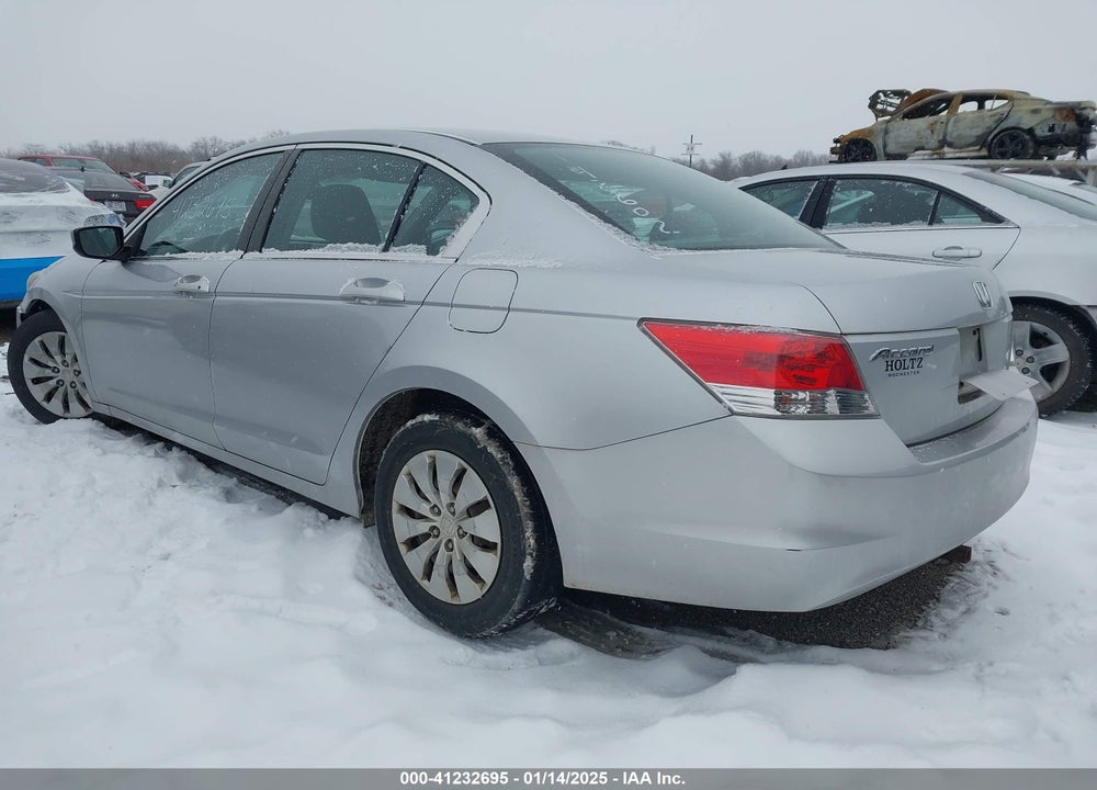 2009 HONDA ACCORD 2.4 LX VIN: 1HGCP26339A142602