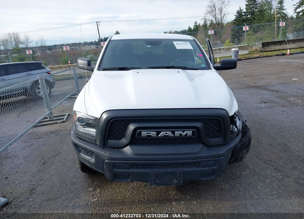 2024 RAM 1500 CLASSIC WARLOCK 4X4 5'7 BOX VIN: 1C6RR7LGXRS143626