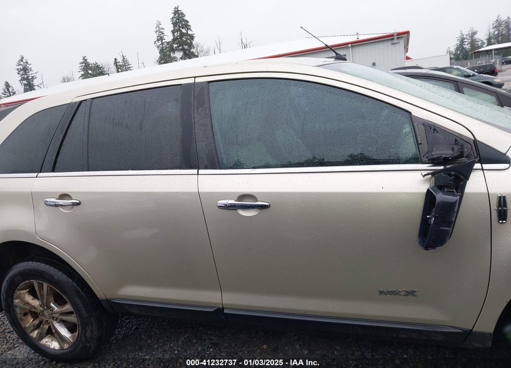 2010 LINCOLN MKX VIN: 2LMDJ8JC9ABJ13113