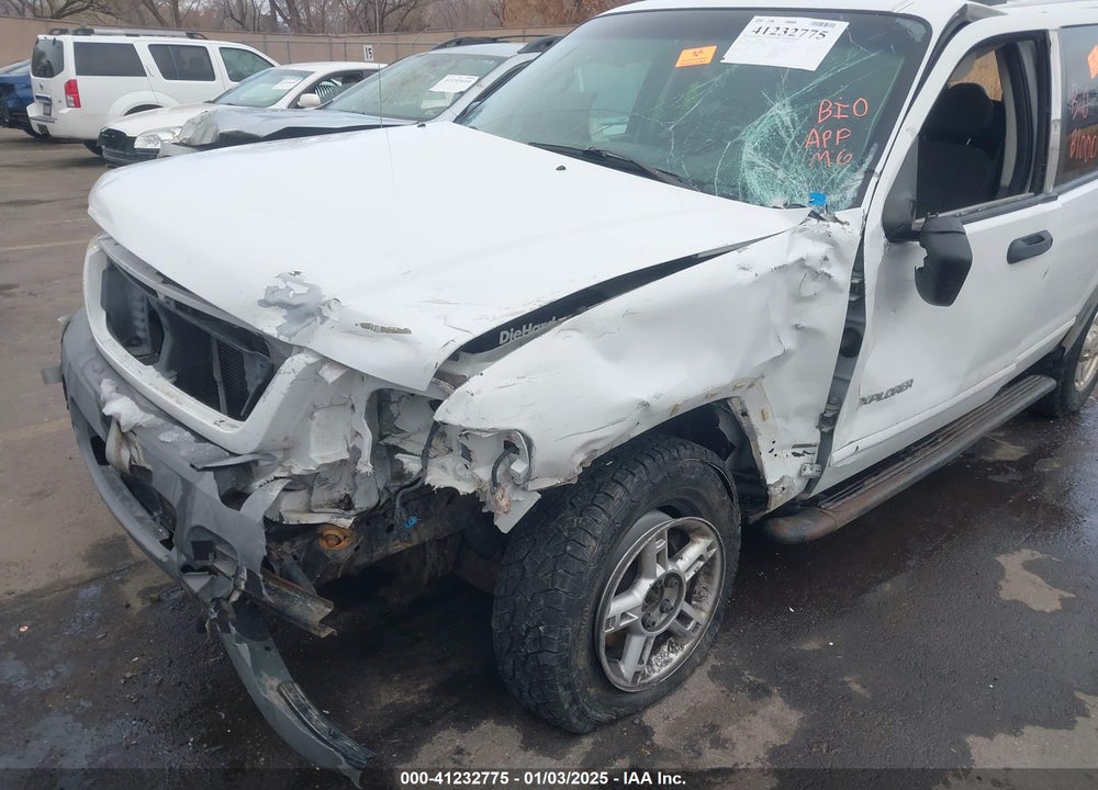 2002 FORD EXPLORER XLS VIN: 1FMZU72E82ZC52490
