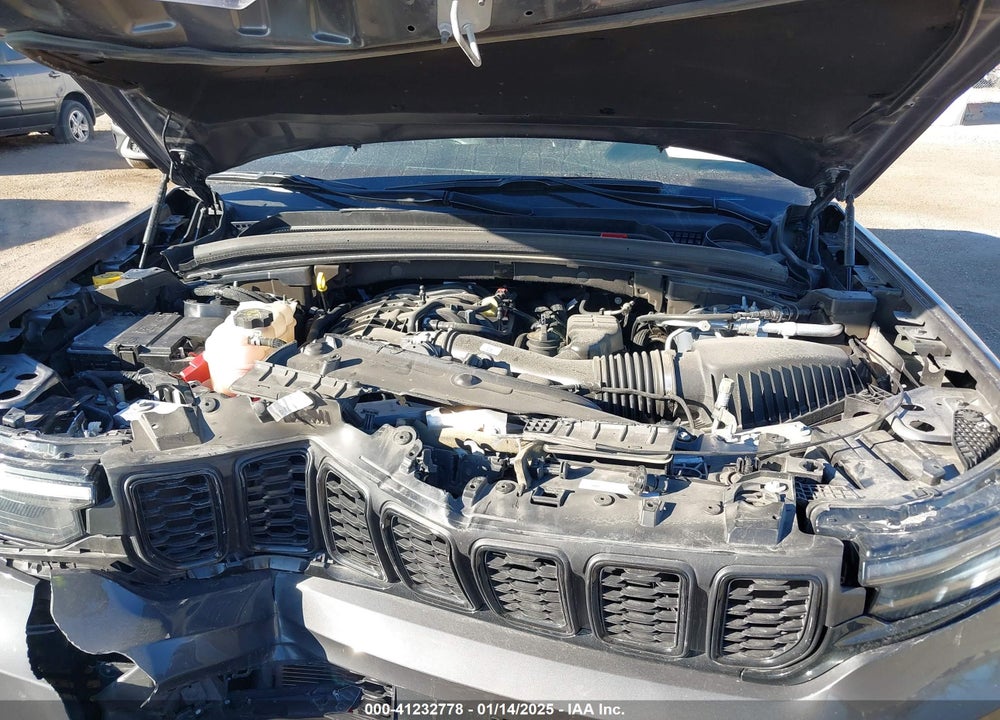 2024 JEEP GRAND CHEROKEE L ALTITUDE 4X4 VIN: 1C4RJKAG0R8535579