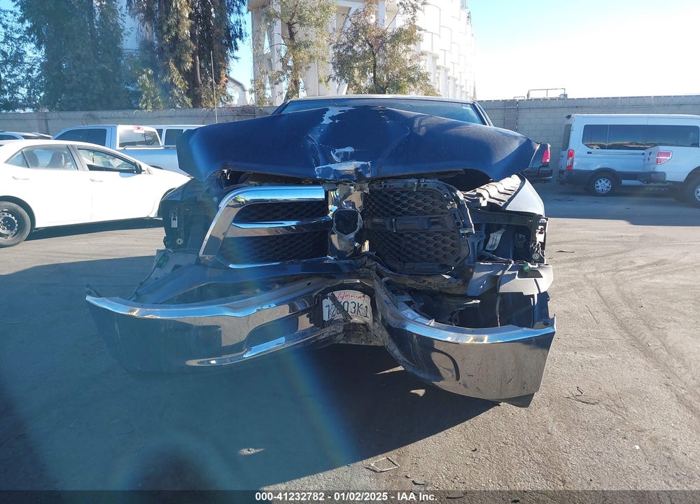 2013 RAM 1500 SLT VIN: 1C6RR6GP5DS602753