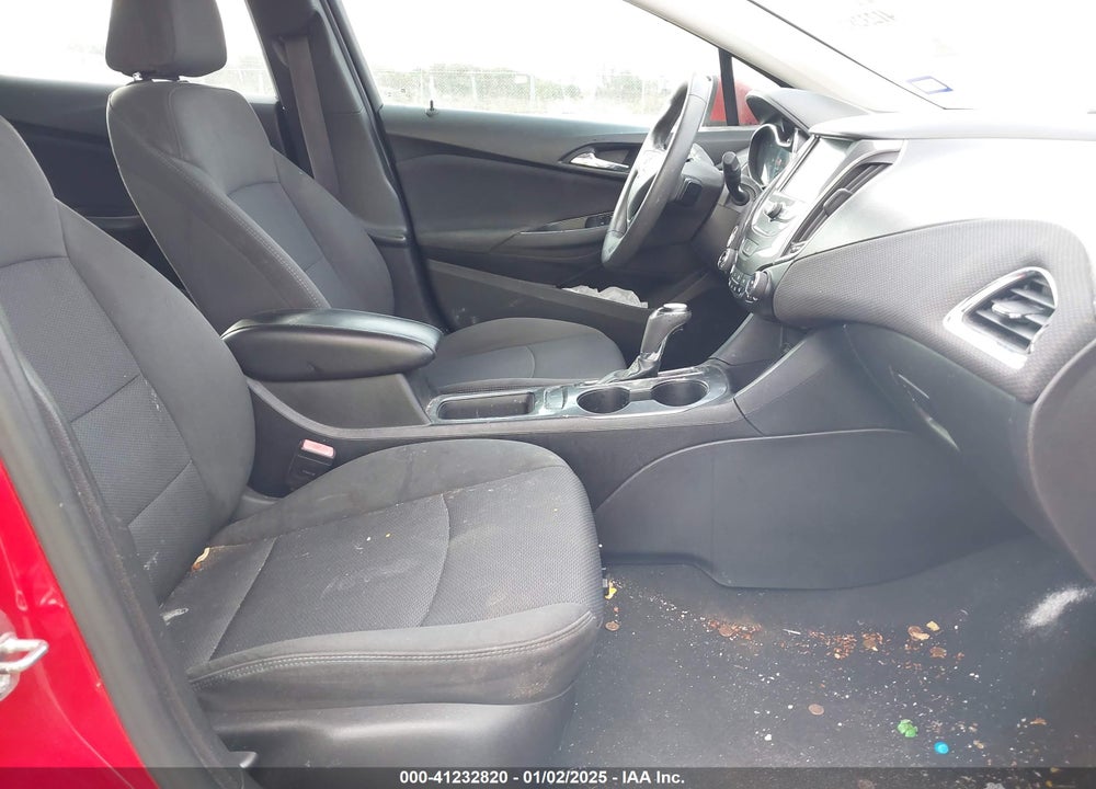 2017 CHEVROLET CRUZE LT AUTO VIN: 1G1BE5SM7H7238091