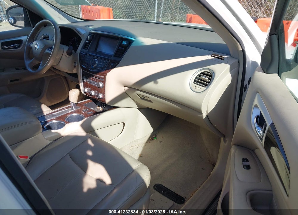 2013 NISSAN PATHFINDER VIN: 5N1AR2MN3DC624385
