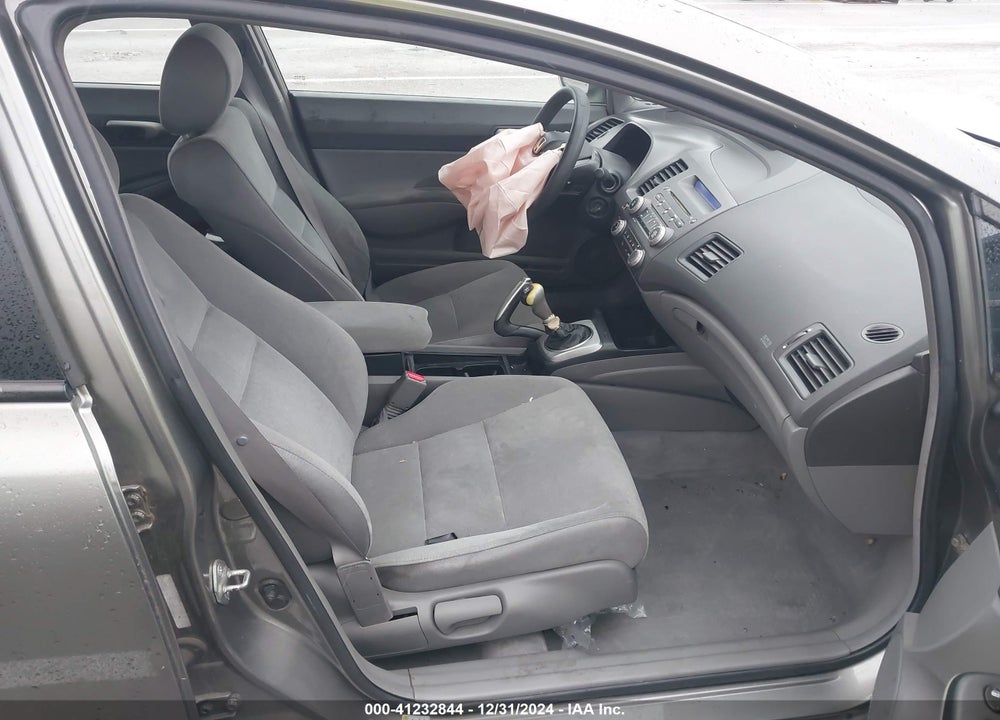 2006 HONDA CIVIC LX VIN: 1HGFA15586L125998