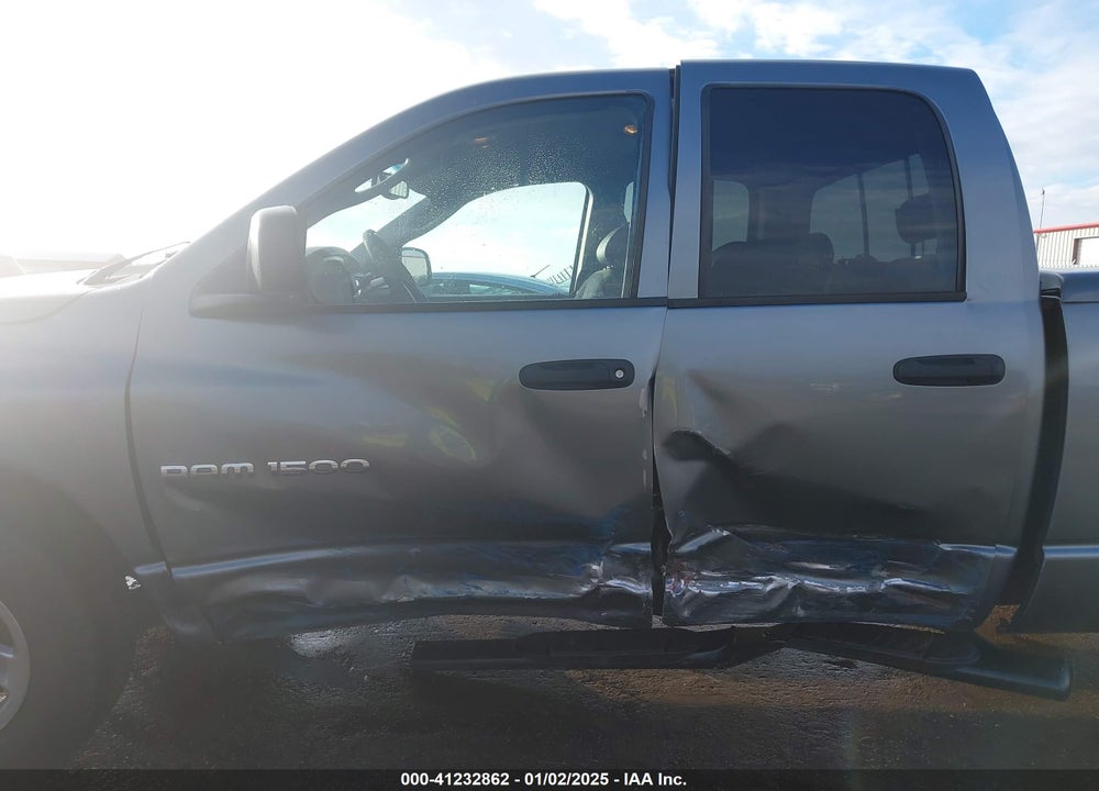 2005 DODGE RAM 1500 SLT/LARAMIE VIN: 1D7HA18D15J588558