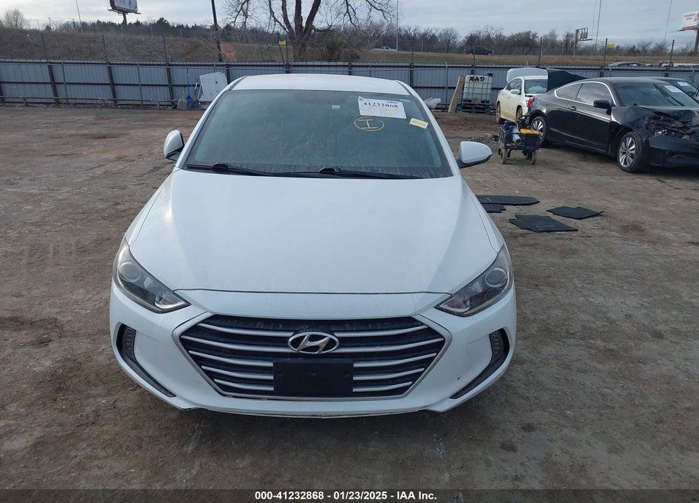 2018 HYUNDAI ELANTRA VIN: 5NPD94LA6JH344990