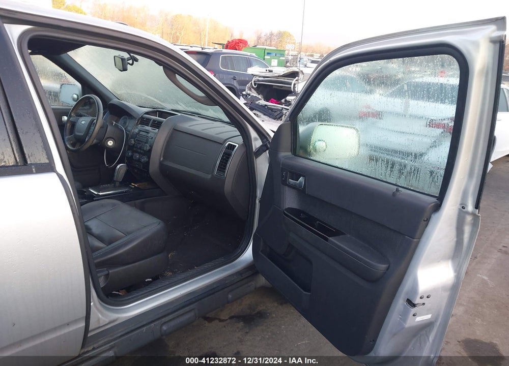 2009 FORD ESCAPE LIMITED VIN: 1FMCU04G89KA57987
