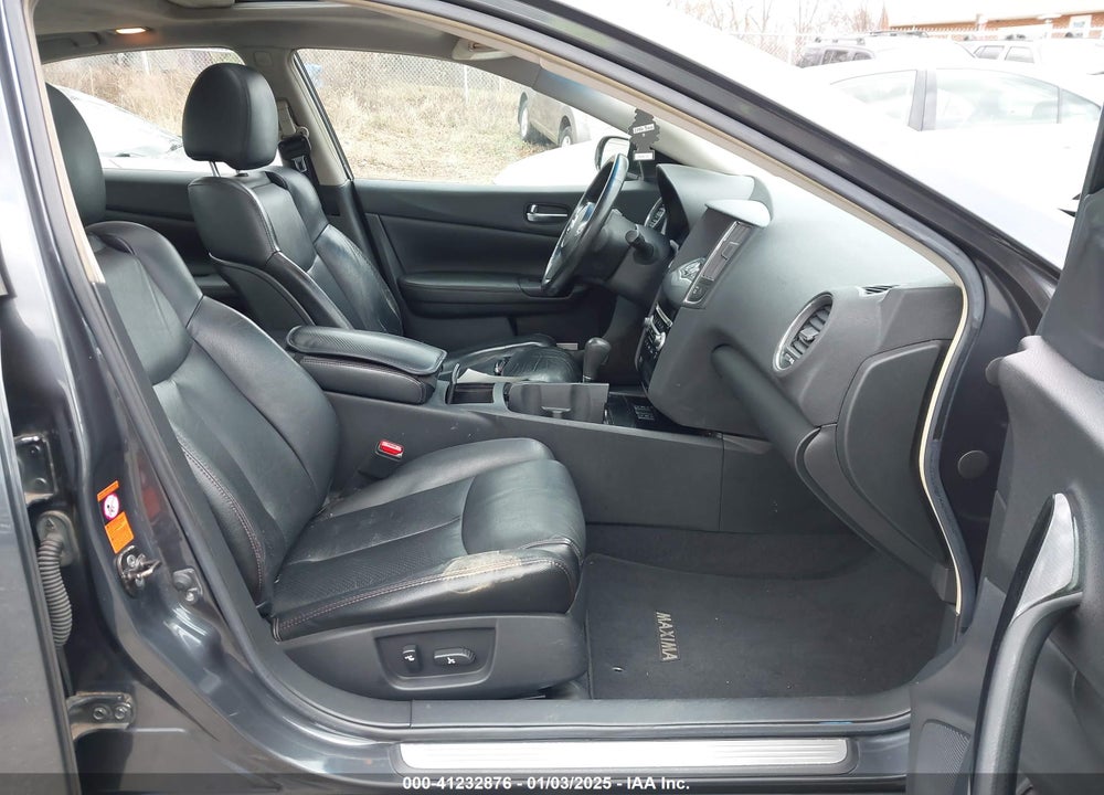 2009 NISSAN MAXIMA 3.5 SV VIN: 1N4AA51E09C816233