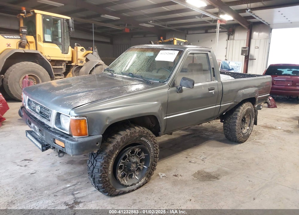 1986 TOYOTA PICKUP RN63 STD VIN: JT4RN63RXG0068371