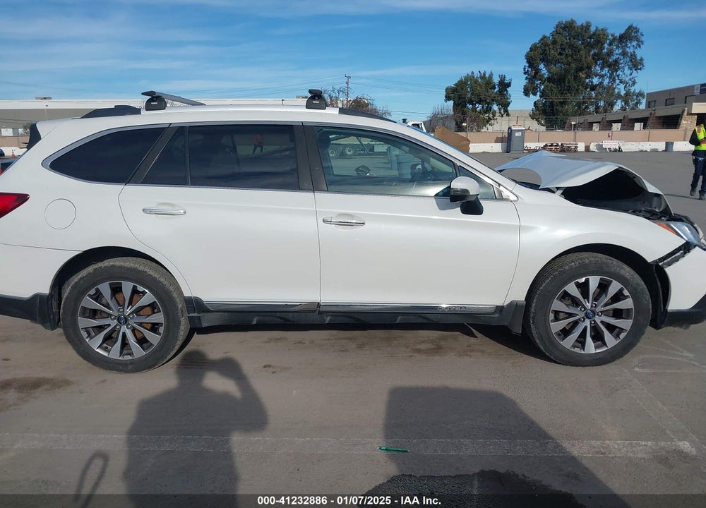 2017 SUBARU OUTBACK 2.5I TOURING VIN: 4S4BSATCXH3294897