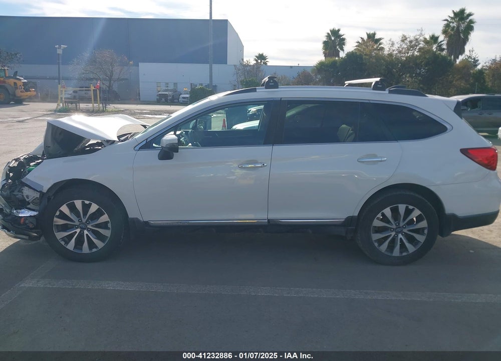 2017 SUBARU OUTBACK 2.5I TOURING VIN: 4S4BSATCXH3294897