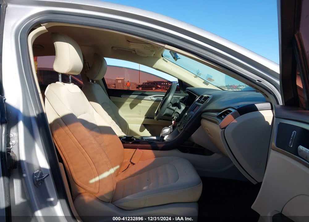 2015 FORD FUSION SE VIN: 1FA6P0H78F5127961