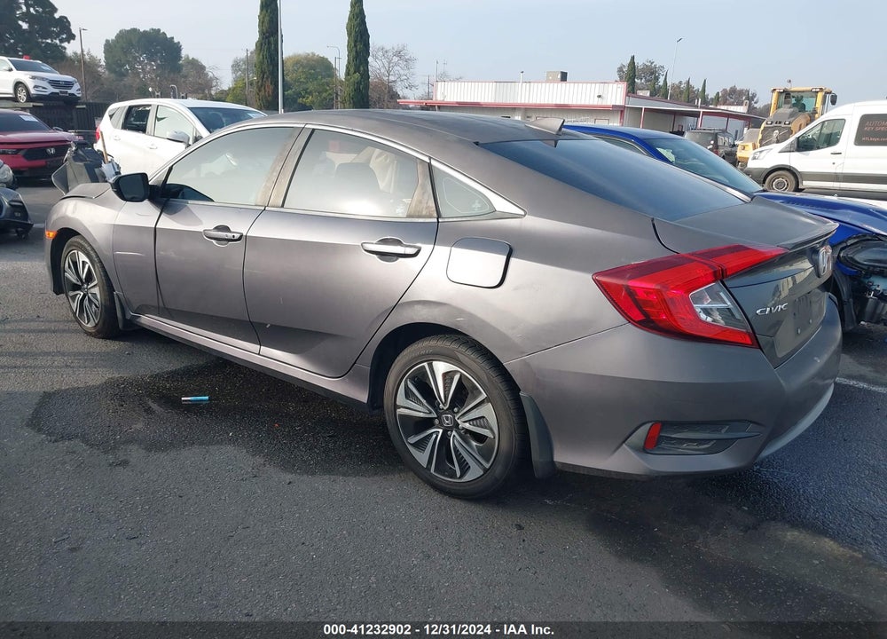 2017 HONDA CIVIC EX-T VIN: 2HGFC1F39HH632352