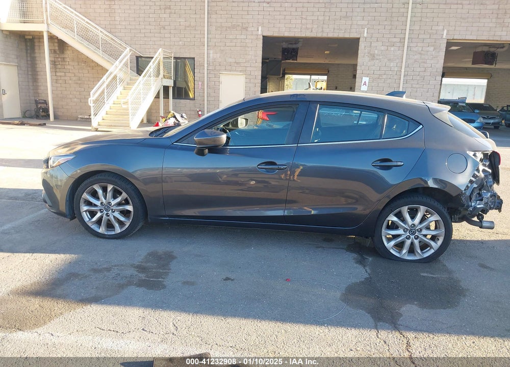 2014 MAZDA 3 S TOURING VIN: JM1BM1L3XE1178105