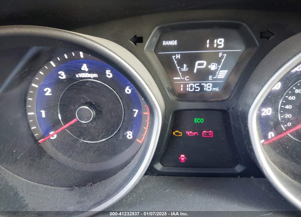 2014 HYUNDAI ELANTRA SE VIN: 5NPDH4AE4EH511734