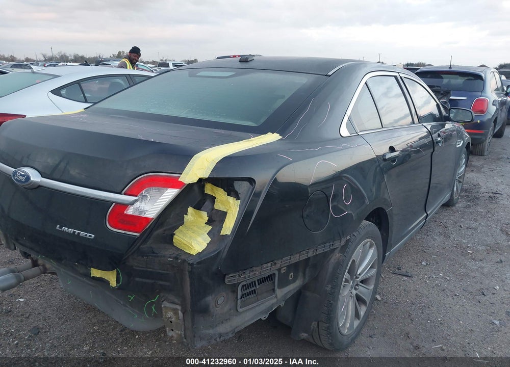 2011 FORD TAURUS VIN: 1FAHP2FWXBG167438