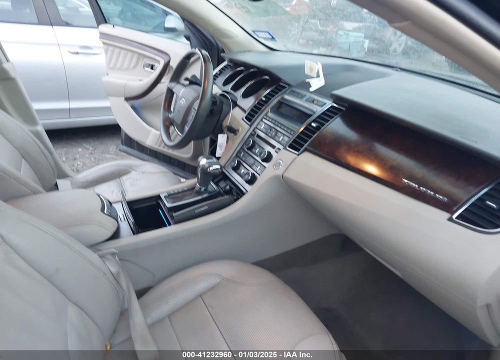 2011 FORD TAURUS VIN: 1FAHP2FWXBG167438
