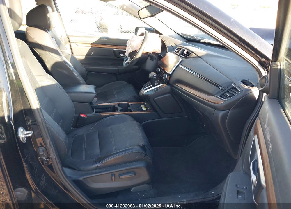 2020 HONDA CR-V AWD TOURING VIN: 2HKRW2H96LH660619