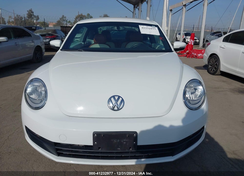 2015 VOLKSWAGEN BEETLE VIN: 3VWF17AT0FM607009