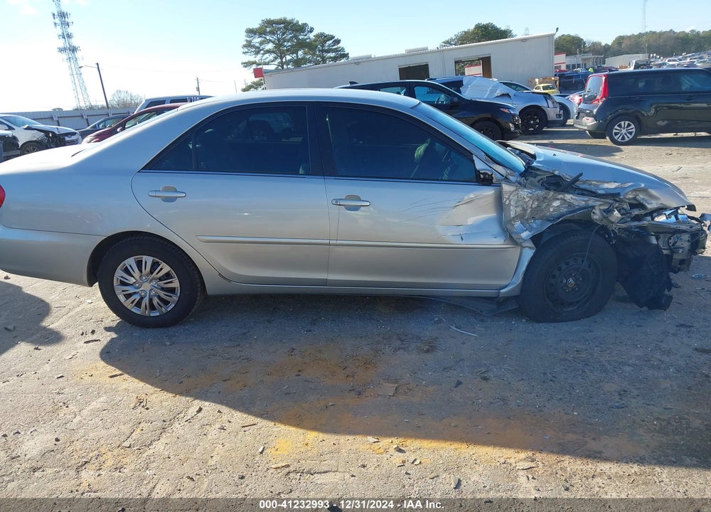 2003 TOYOTA CAMRY LE VIN: 4T1BE32KX3U181403