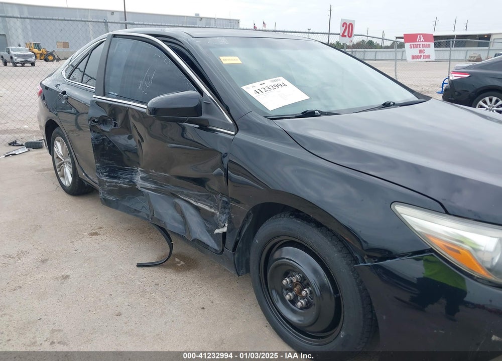 2015 TOYOTA CAMRY SE VIN: 4T1BF1FK8FU488682