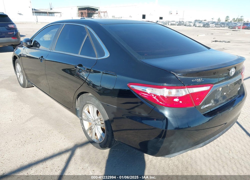 2015 TOYOTA CAMRY SE VIN: 4T1BF1FK8FU488682