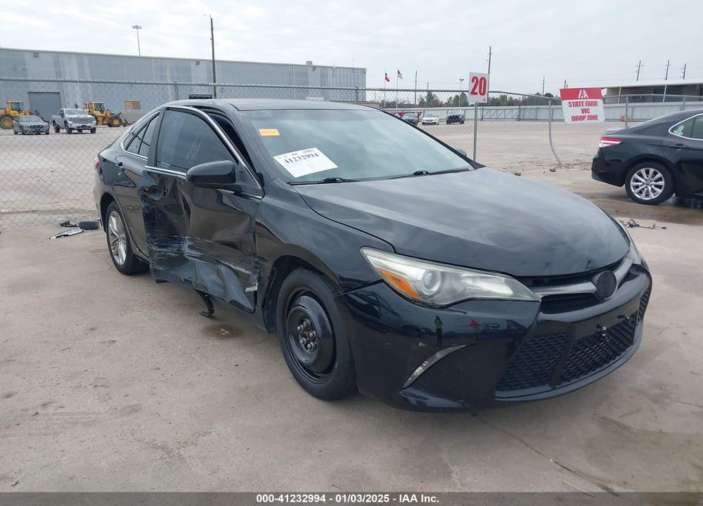 2015 TOYOTA CAMRY SE VIN: 4T1BF1FK8FU488682