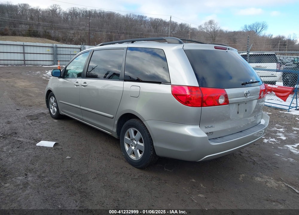 2009 TOYOTA SIENNA LE VIN: 5TDZK23C39S235554