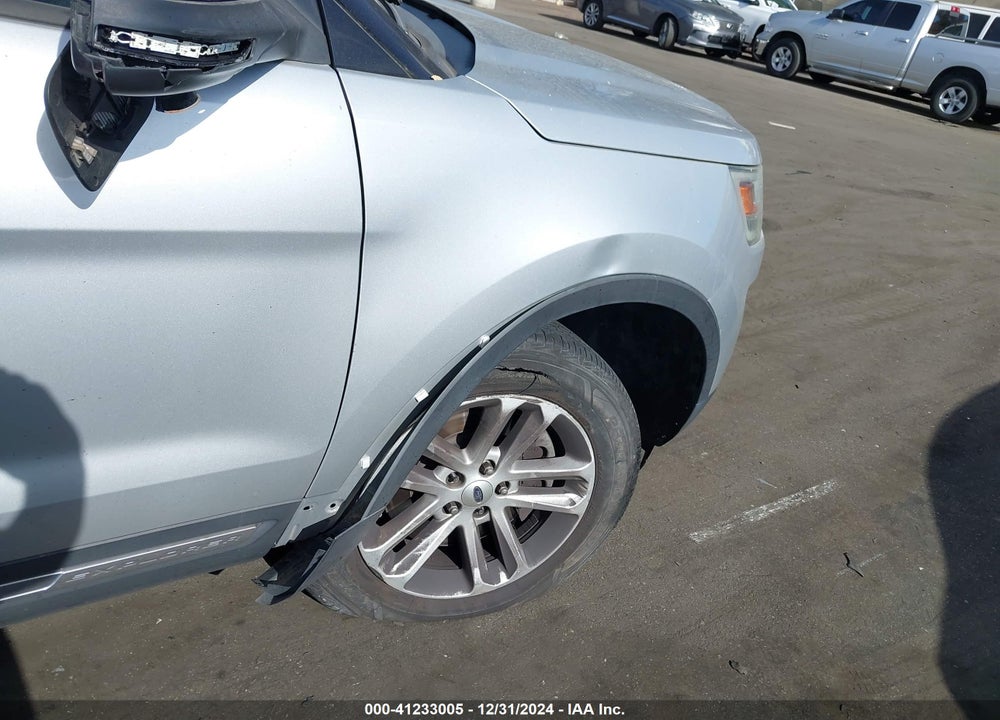2016 FORD EXPLORER XLT VIN: 1FM5K7D8XGGA62303
