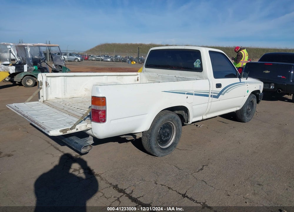 1989 TOYOTA PICKUP 1/2 TON SHT WHEELBASE DLX VIN: JT4RN81P8K0030319