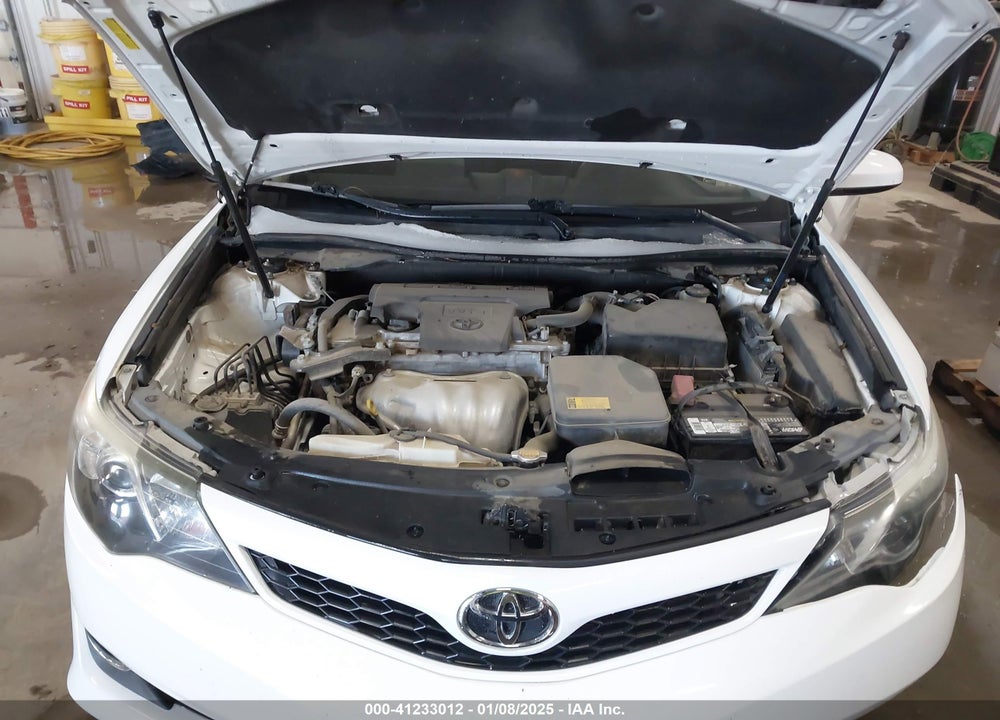 2014 TOYOTA CAMRY SE VIN: 4T1BF1FKXEU792935