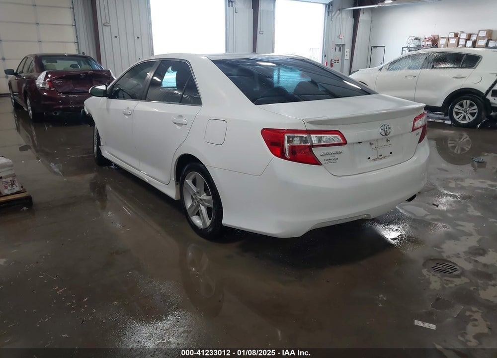 2014 TOYOTA CAMRY SE VIN: 4T1BF1FKXEU792935