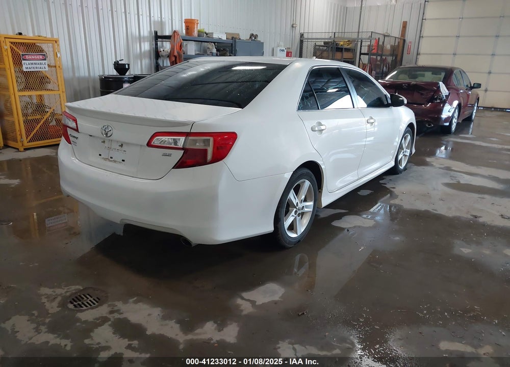 2014 TOYOTA CAMRY SE VIN: 4T1BF1FKXEU792935